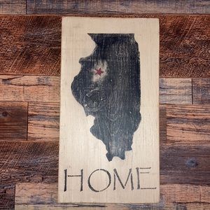 Wooden Sign, Illinois home state. Vintage white and navy blue in color